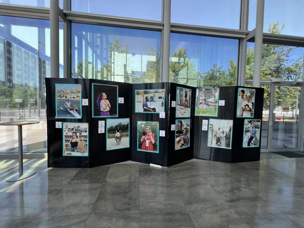 EXPOSITION SOLAIR - L'art de mettre en lumière l'inclusion